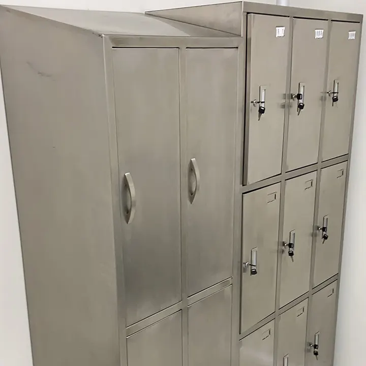 Locker Detail 3